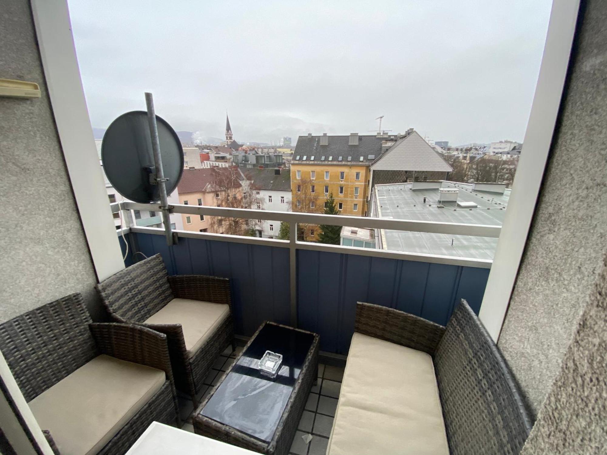 Moderne Wohnung Naehe Hauptbahnhof Linz Exterior photo